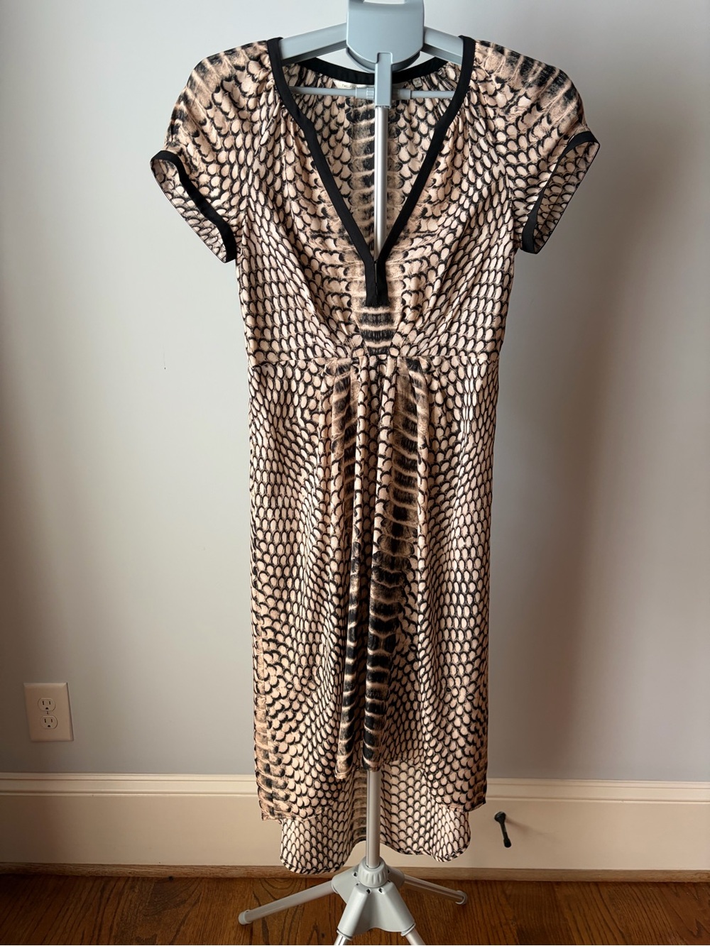 Twelfth Street by Cynthia Vincent Beige and Black Snake-Print Midi Dress